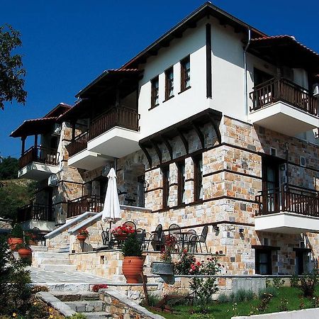 Aparthotel Petrini Gonia Livadherón Exterior foto