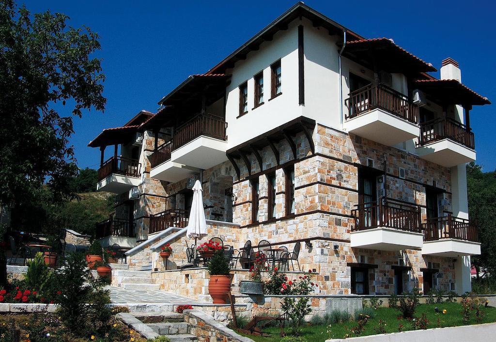Aparthotel Petrini Gonia Livadherón Exterior foto