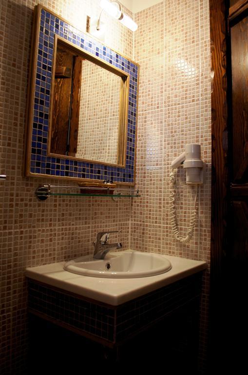 Aparthotel Petrini Gonia Livadherón Habitación foto